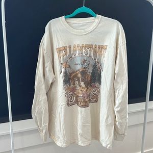 Women’s Long Sleev